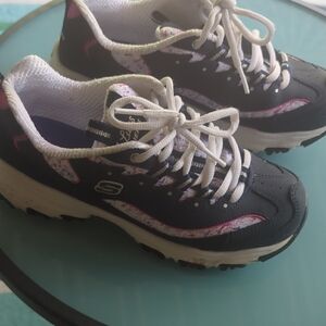 Skechers Women's Black and Pink Athletic Sneakers